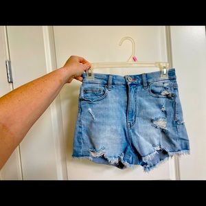 AE shorts | Size 2 | Ne(x)t level stretch | high waisted | rainbow pocket detail